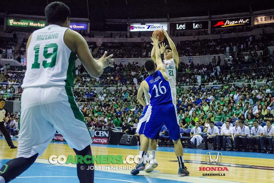 TeamJT21's tweet photo. In action against ADMU last Sunday, November 8, 2915 at the Araneta Coliseum https://t.co/hE8Acy5eSD