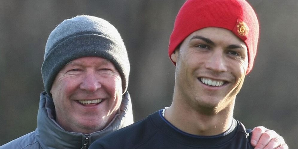 Bolanet's tweet photo. https://t.co/obcKAoMLdw - Ronaldo: Bagi Saya Sir Alex Seperti Keluarga https://t.co/FxNq8qLRPj
