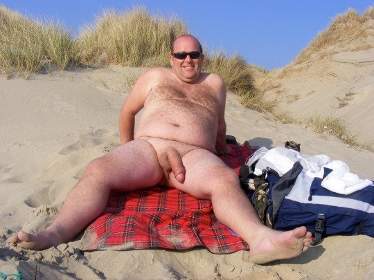 Otngagged chubby uncut beach