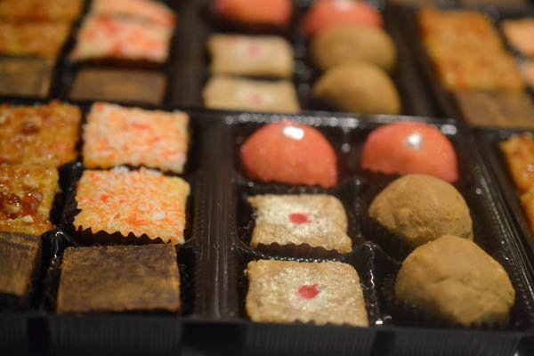 dosainyc's tweet photo. #Free Mithai Box from #Bittersweet #NYC for first 100 guest on #Diwali day! https://t.co/XHet0wVoq6