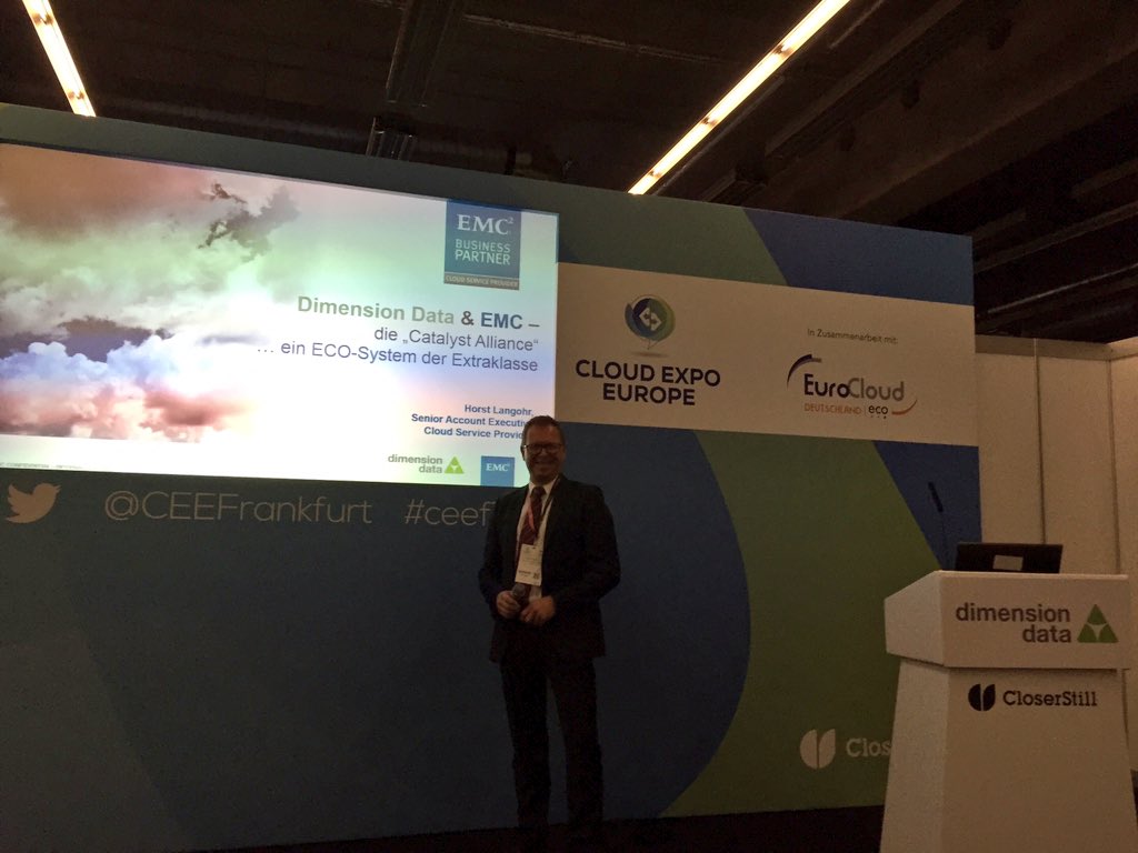 musmel's tweet photo. Horst Langohr von #emc auf der #ceef15 in Kooperation mit #dimensiondatade https://t.co/FSqYmLjdfF