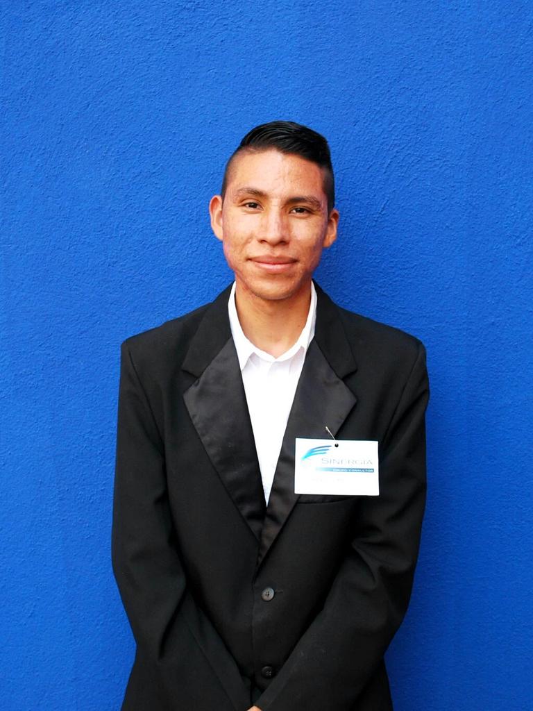 SinergiaGC's tweet photo. Grupo Sinergia felicita al Lic. Joel Tenorio en su cumpleaños. Te deseamos lo mejor, y que sigas cosechando éxitos! https://t.co/G4BxZqBShV