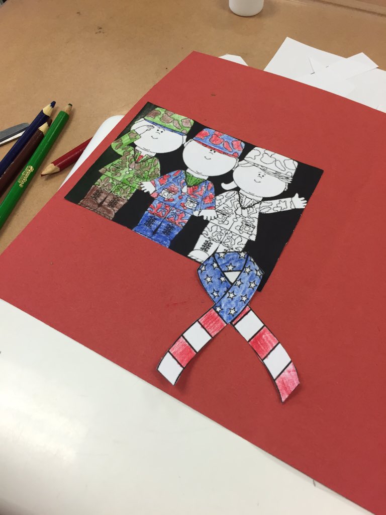 CMSRAMSAP's tweet photo. 1/2 day activities honoring our Vets. Making cards and researching dogs who help our troops. #VeteransDay #ramsbest https://t.co/l2IwUM4hJd