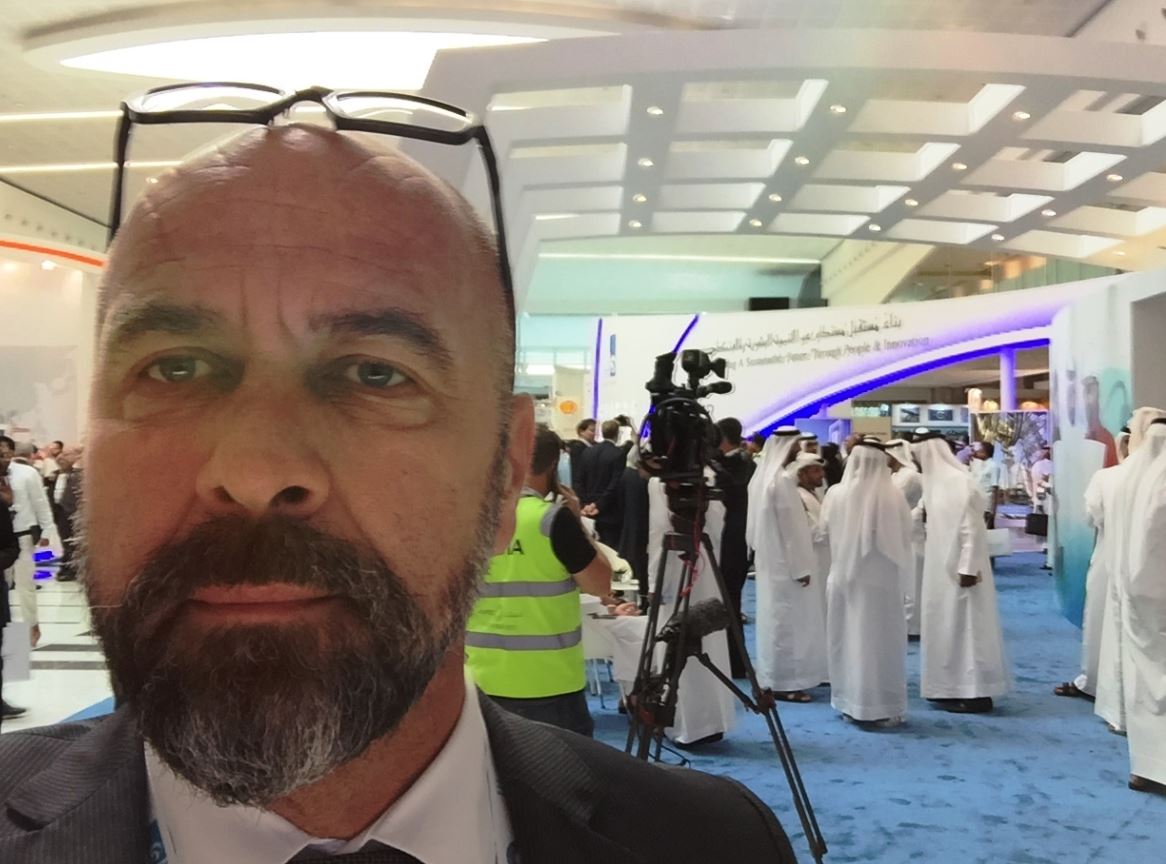 open_inventor's tweet photo. The #OpenInventor Team now at ADIPEC 2015, Abu Dhabi. Contact https://t.co/tc0C79VAbh - @adipecofficial #ADIPEC2015 https://t.co/VfgMpDA8uz