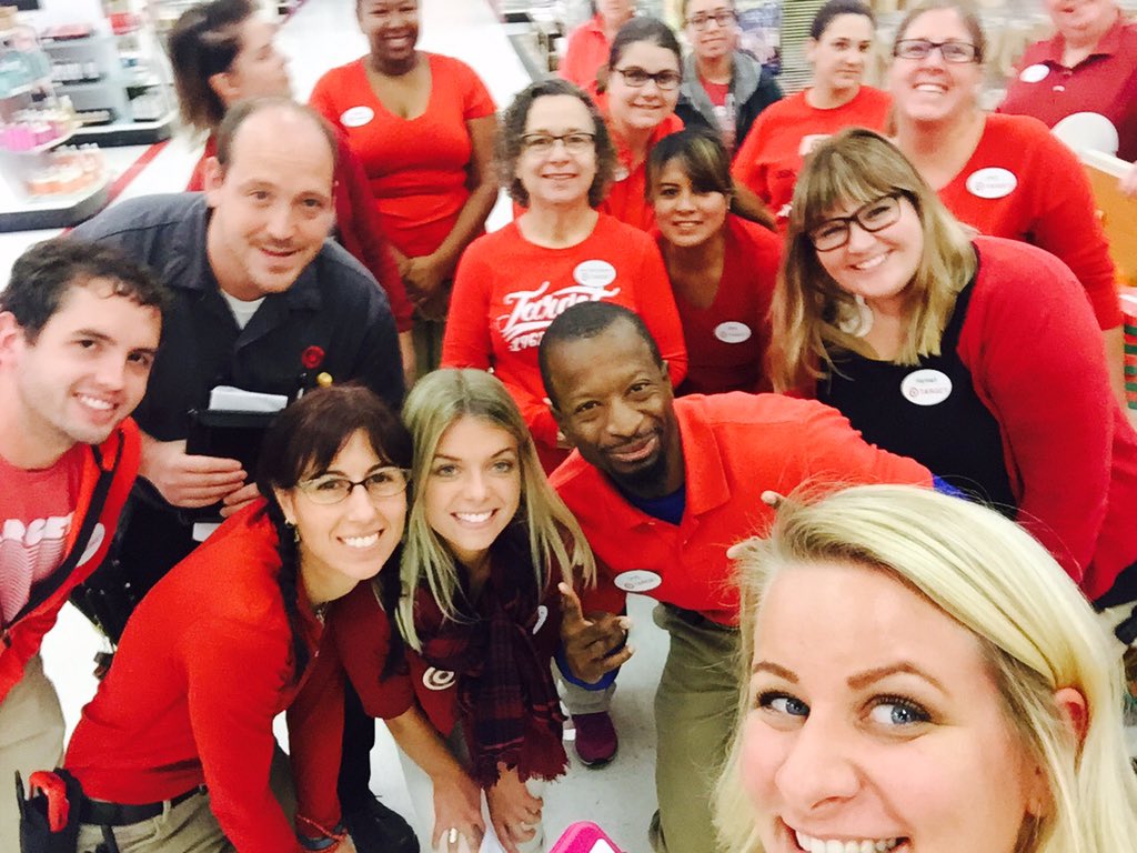 DaniellePavone's tweet photo. First day with the team! So excited! @crowderabby1 #Abby'sArmy #D362Takeover https://t.co/BHYruN9rfK
