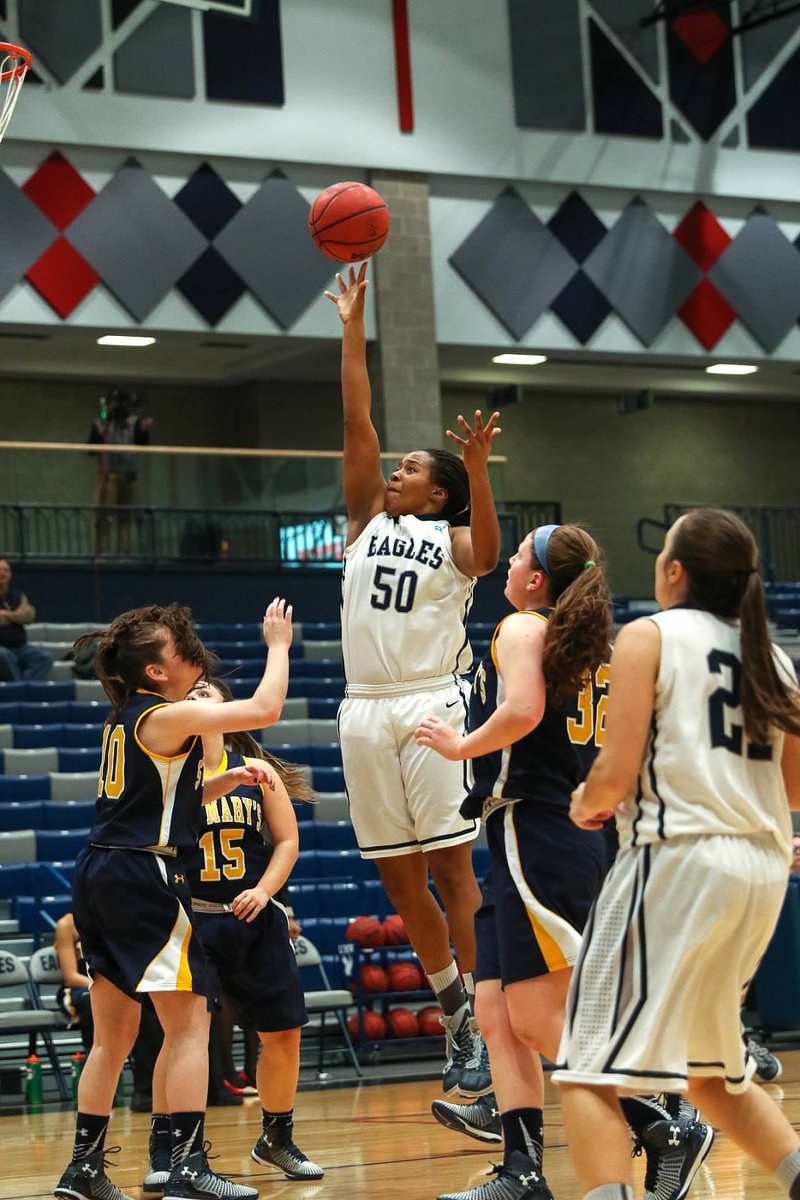 C2CAthConf's tweet photo. WBB: Preview the upcoming season by watching the 2015-16 CAC Preseason Webcast!
https://t.co/KQQzsz3U2t https://t.co/vB8WdH9mhv