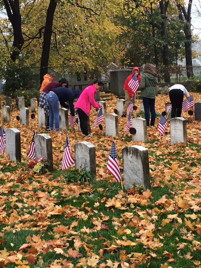 Mrs_EriksenK's tweet photo. Understanding the importance of Veterans Day #HPSDen #CFdenpics https://t.co/KTx4zLFPYj