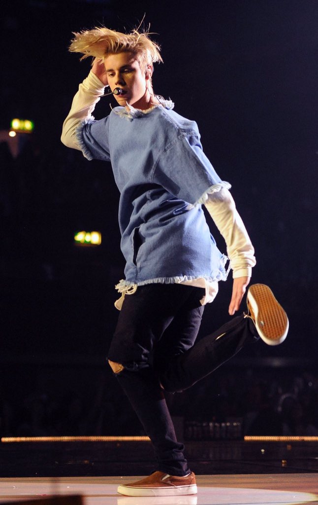 justin bieber❤ tweet media