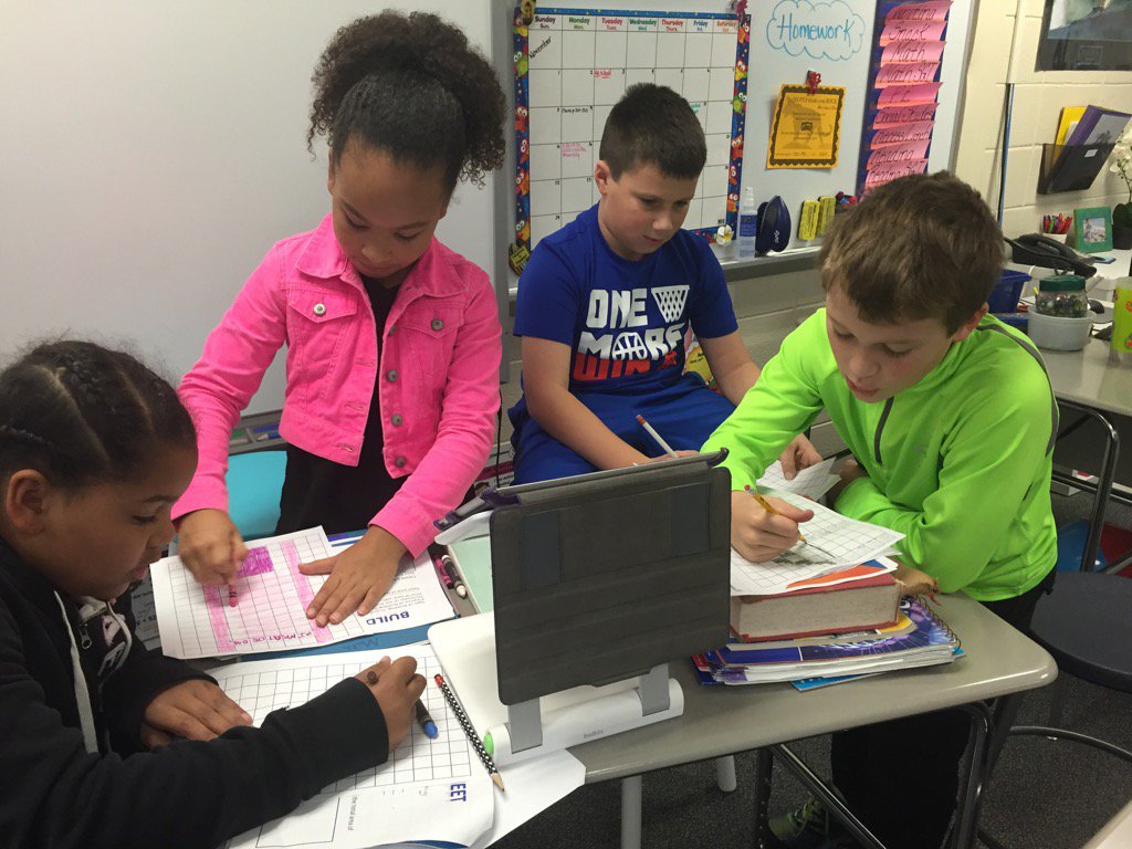 LabrieJen's tweet photo. Minecraft Math! #problemsolving #JJIS https://t.co/rcj0IkAxDp
