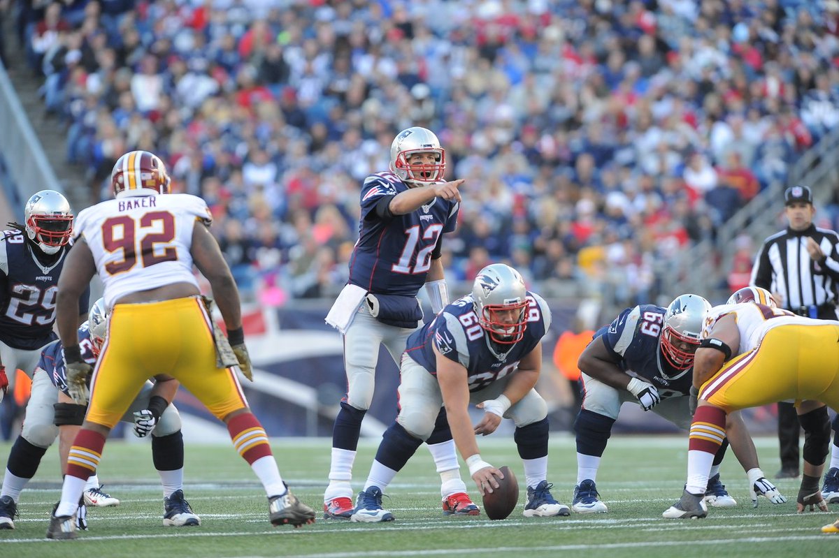 Patriots's tweet image. YOU could win a signed Tom Brady photo! RT to enter to win! #TomTuesday

Rules: bit.ly/1Y2hB7q