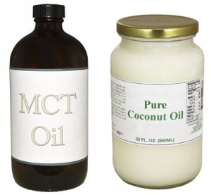 CoconutHealth's tweet photo. MCT Oil vs. #CoconutOil: The Truth Exposed https://t.co/ncwYRfZJBW #CapraMCTS #LauricAcid #MCToil https://t.co/0n60W1HaGz