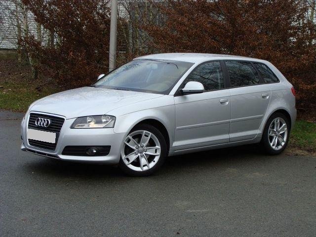 Ennunci's tweet photo. #auto #Audi A3 Sportback 1.9 TDI Ambition del 2005, 140000 km https://t.co/tLSMXCtaWa https://t.co/LVXYKZ2bvN