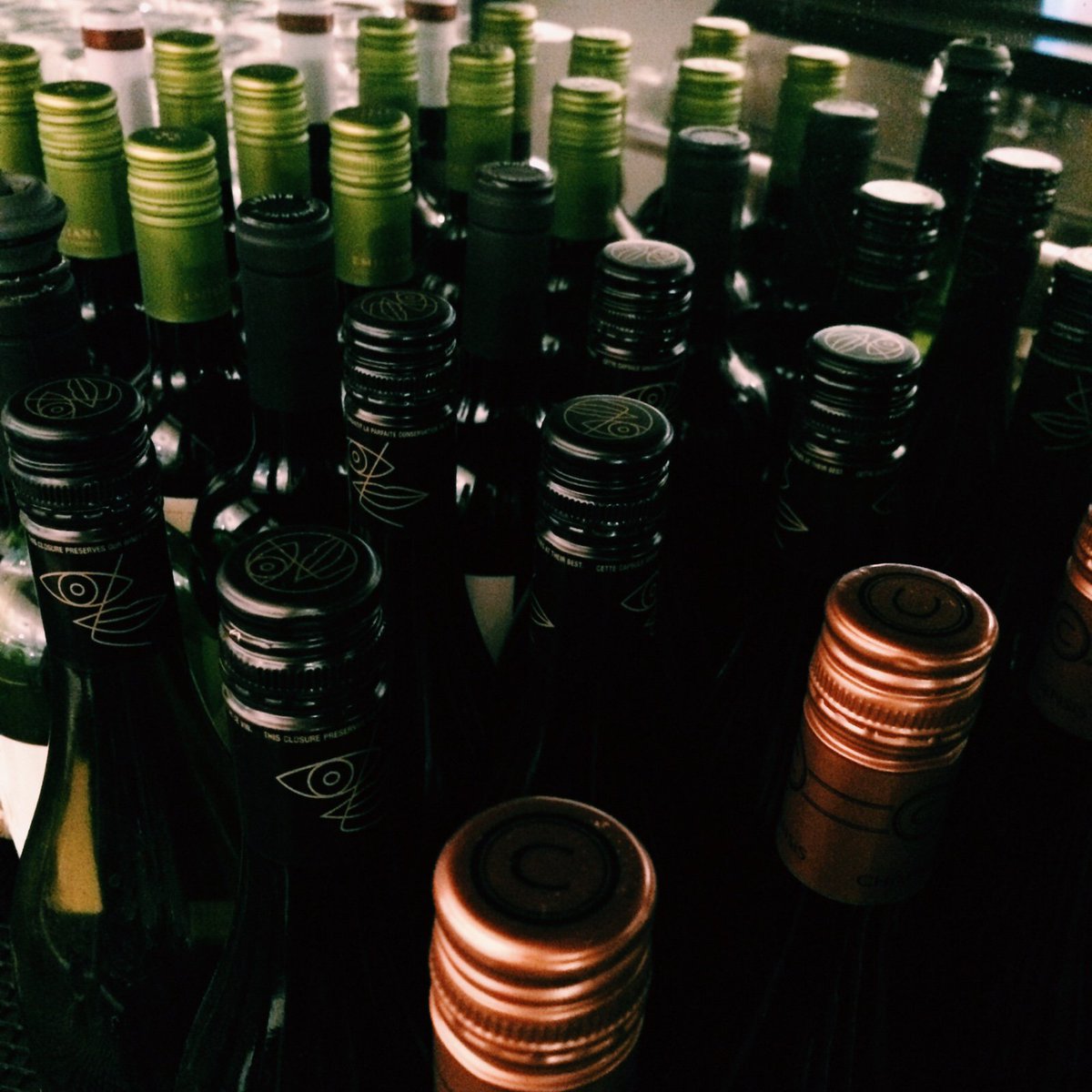 SugarvaleBmore's tweet photo. Because it's #Tuesday, and on Tuesday's bottles of wine are #HalfPrice. #DecanterTuesday https://t.co/jK2QZV9esZ