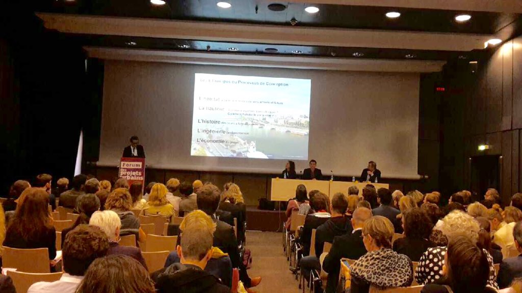 romain_marchand's tweet photo. L'habitat doit s'adapter aux modes de vie d'aujourd'hui, non l'inverse. #FPU2015 #IvryConfluences https://t.co/Yqt64dWBGF
