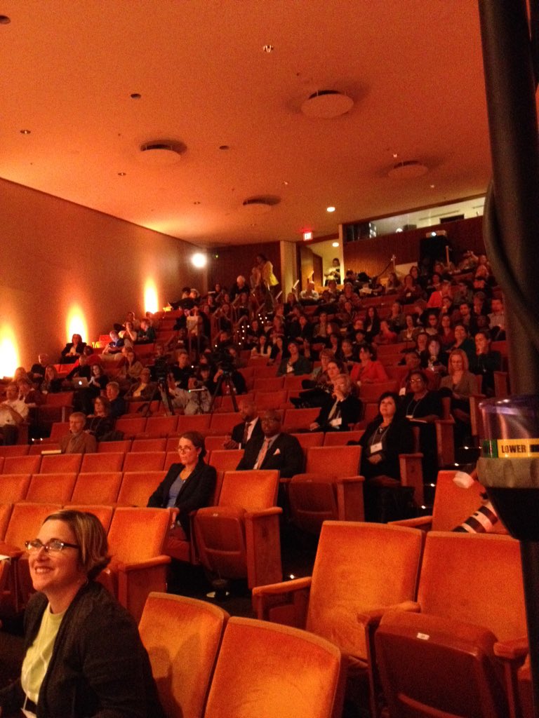 NPLearningPoint's tweet photo. You're beautiful, #NLPSummit15 https://t.co/djryTf3B3Z