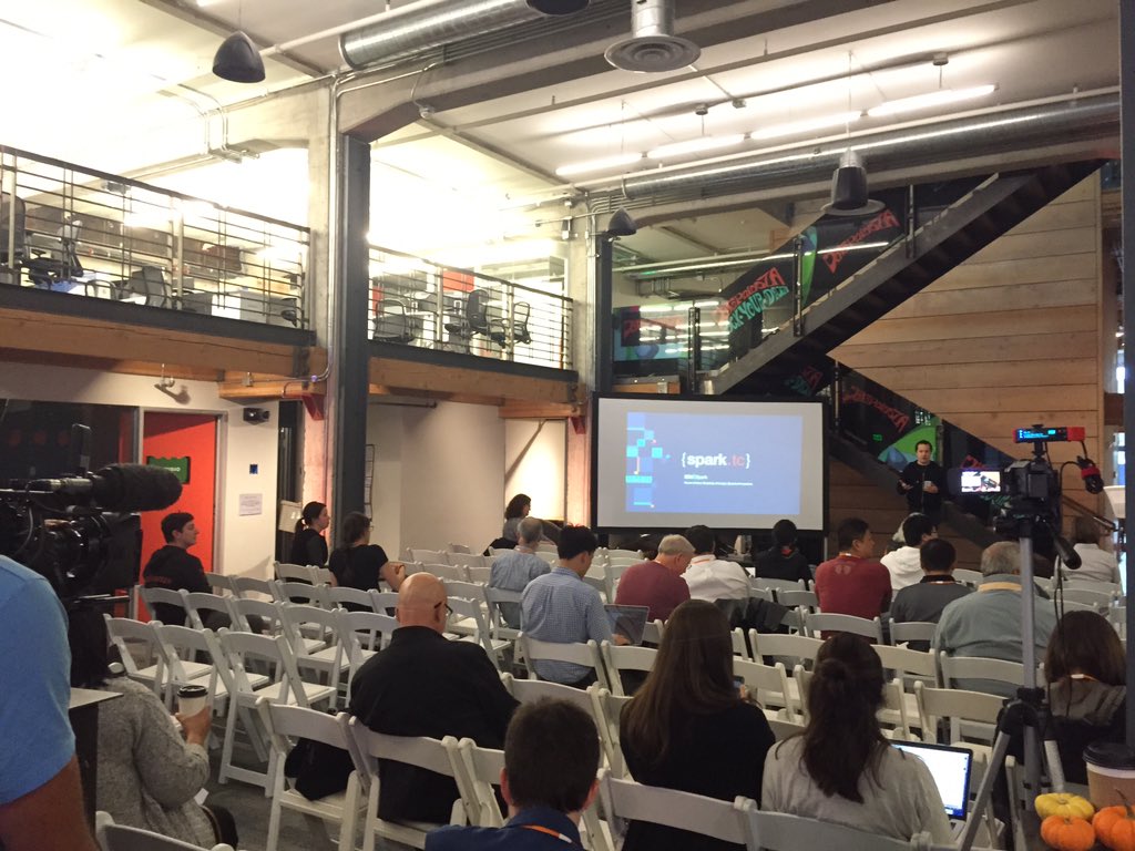 solarwzy's tweet image. Datapalooza started (Nov. 10 - 12th) ! #ibmsparktc #bigdatauniversity @BigDataU