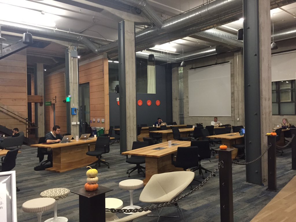 solarwzy's tweet image. Datapalooza started (Nov. 10 - 12th) ! #ibmsparktc #bigdatauniversity @BigDataU