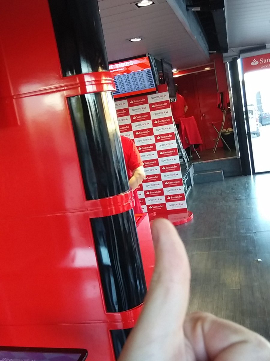 MiguelMLondon's tweet photo. Voy a hacer #RedBoxBadajoz TT!! Vamos! @SUmotorhome https://t.co/sRitqvK3vh