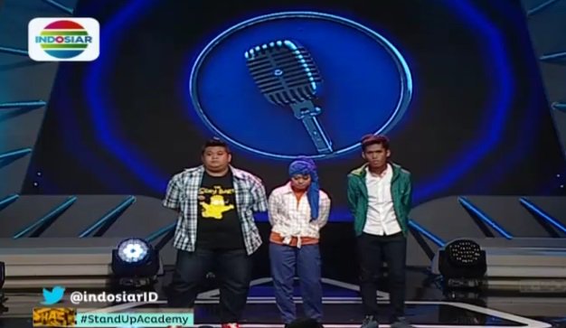 Indosiar's tweet photo. 3 anak didik @danedgustama yang masuk ke posisi tidak aman, @siLoLox @MusdalifahBasri @LufiasBlack #StandUpAcademy https://t.co/epXBI3Dc2a
