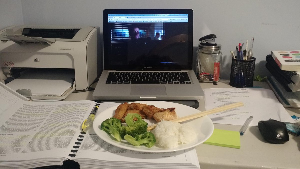 crystalynjay's tweet photo. Trying to add variety in my life! Missing my milk and fruit though. #URwhatUtwEAT @UWmerrynTA https://t.co/HfTCWJkbKJ