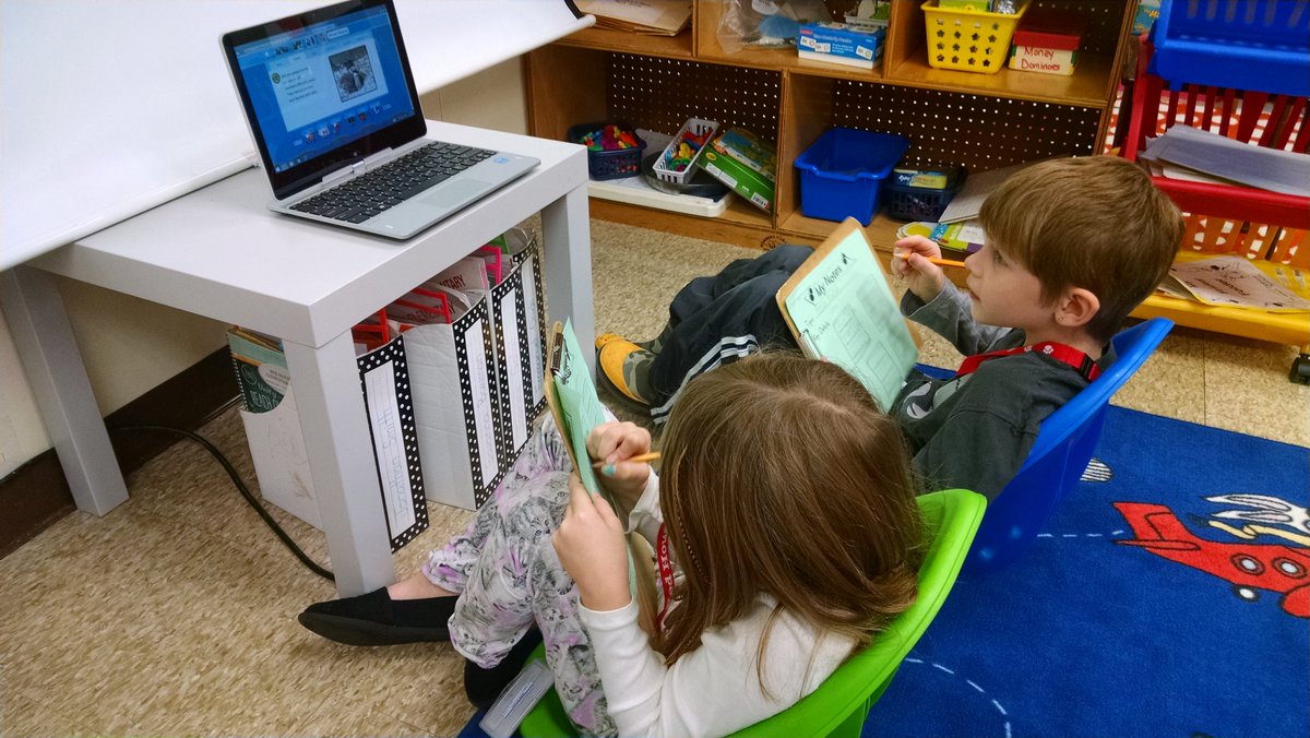 Laura Compton tweet media