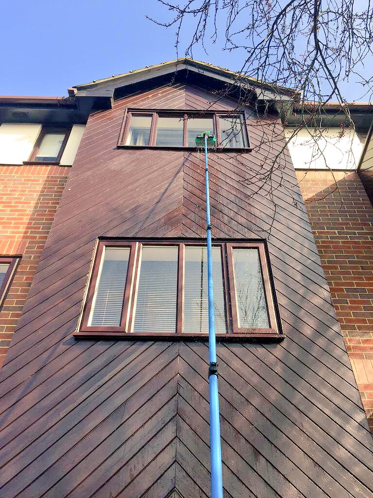 RyemeadGroup's tweet photo. #highlevelwindowcleaning
#conservatorycleaning https://t.co/RoiMsi2E5k