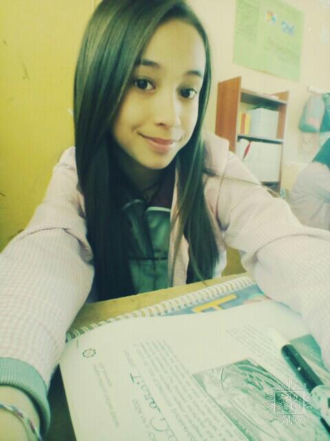 TSonrriente's tweet photo. #colegio https://t.co/rqxPcKzKft