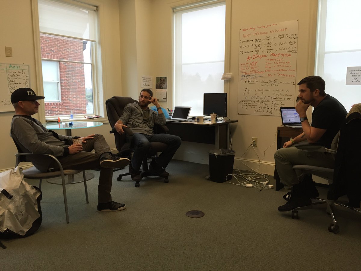 BsmilesApp's tweet photo. Bsmiles founders meeting with Startup Grind this morning! #Bsmiles https://t.co/cHDfNoKtxW
