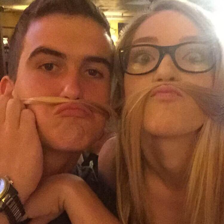 "describe your relationship in 4 pictures"