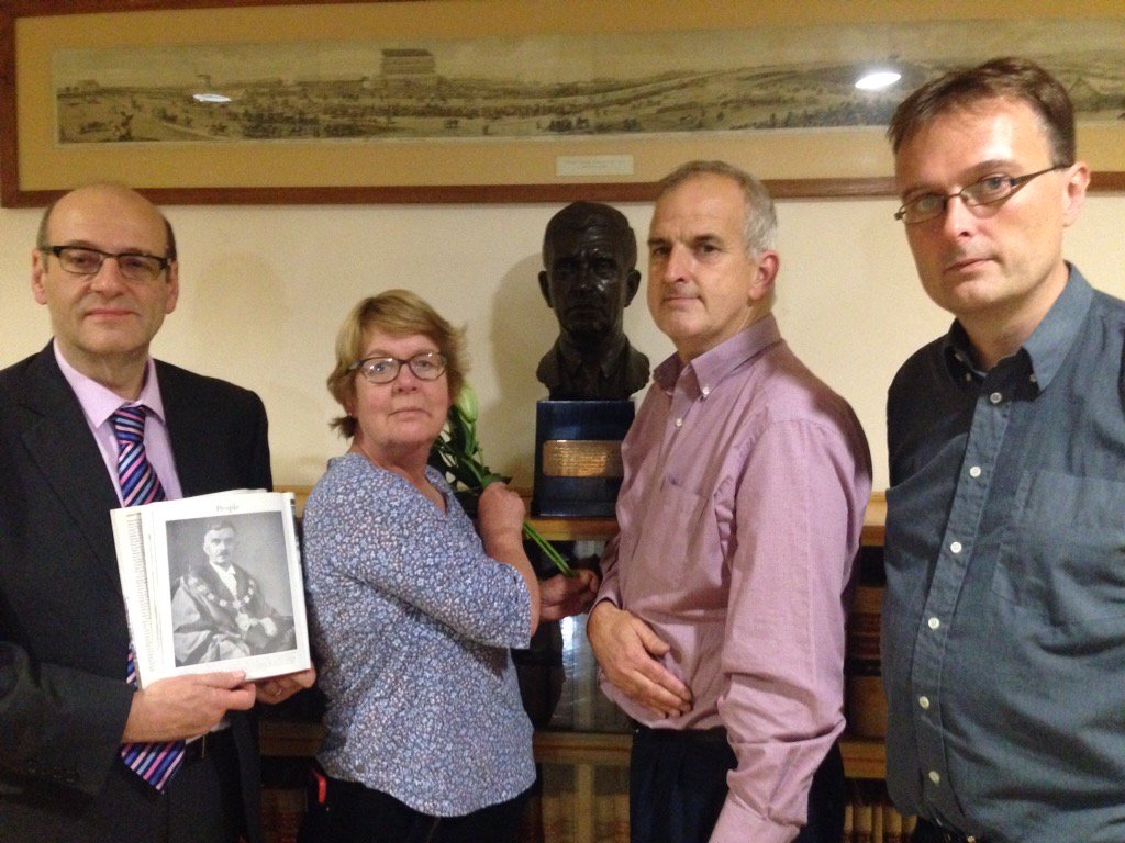 ee_labour's tweet photo. Remembering the life of Epsom's most famous son who died 50 years ago on 11th Nov https://t.co/q5UpzqbJoB https://t.co/zwbuaZB2DE