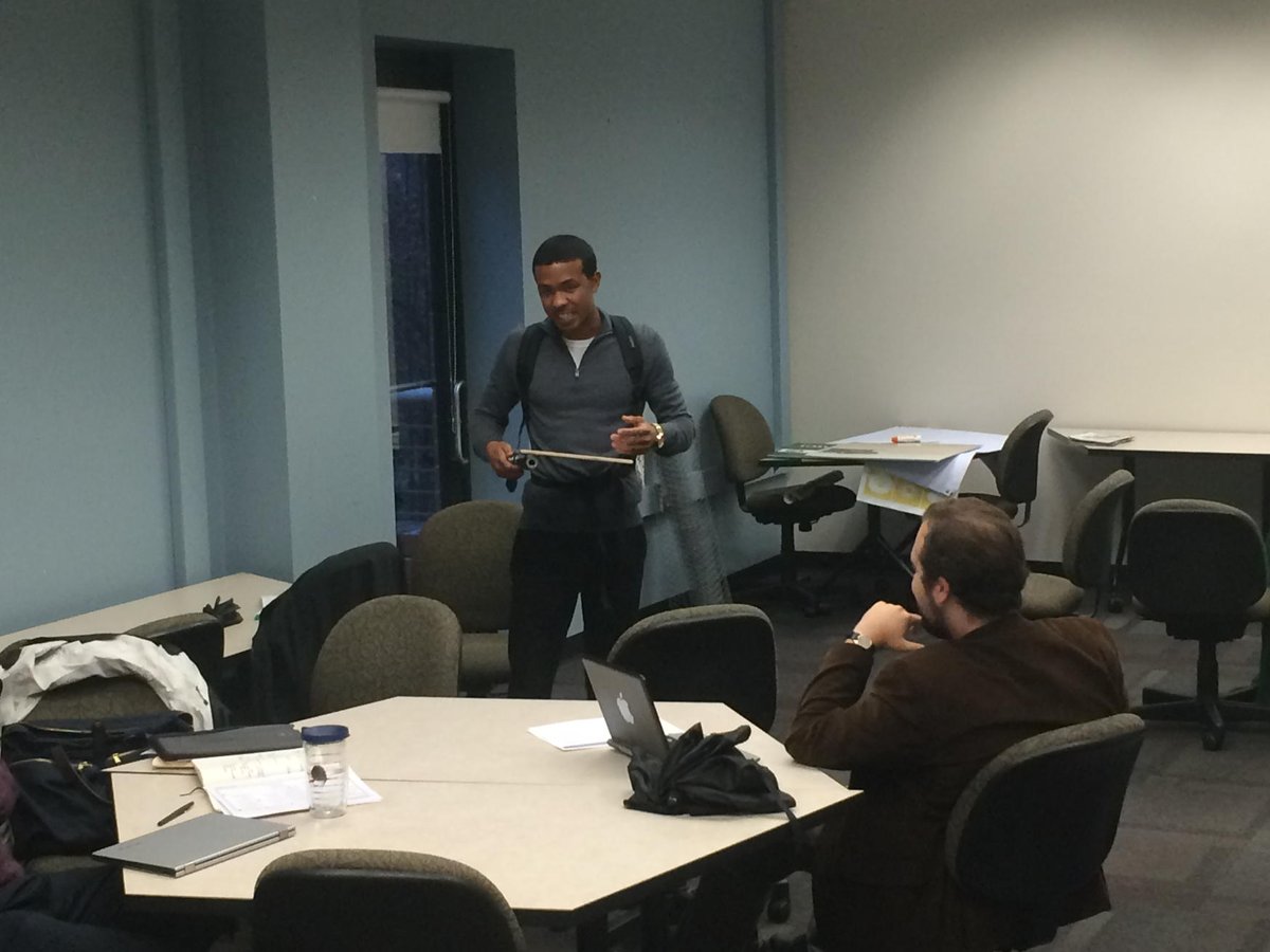 DavidJMillerPhD's tweet photo. Holy #mobile #standingdesk @masonilab kickoff meeting; 12 amazing new ventures @GeorgeMasonU in new cohort https://t.co/qpj6kgAZgd