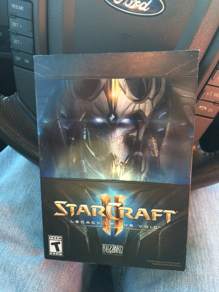 DGKkiLLaInc's tweet photo. It's finally here #SC2 #LegacyOfTheVoid #SiLas #GenetixGaming https://t.co/t7TrAjKKUx