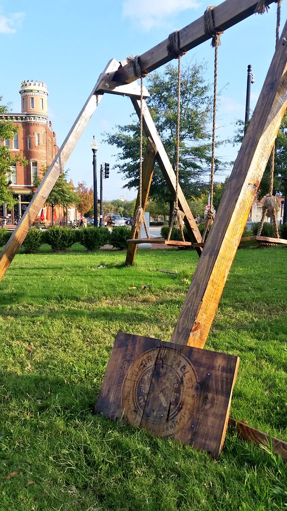 GeorgiaArtisan's tweet photo. @CollegeHill we'll be there too with this https://t.co/z3g5tqCGhV