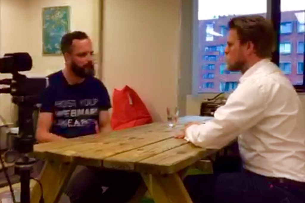 WebinarGeek's tweet photo. Vandaag was Remco te gast bij @jelledrijver van @MegaExposure voor opname ve interview voor @Frankwatching podcast! https://t.co/SiNgt42HFm