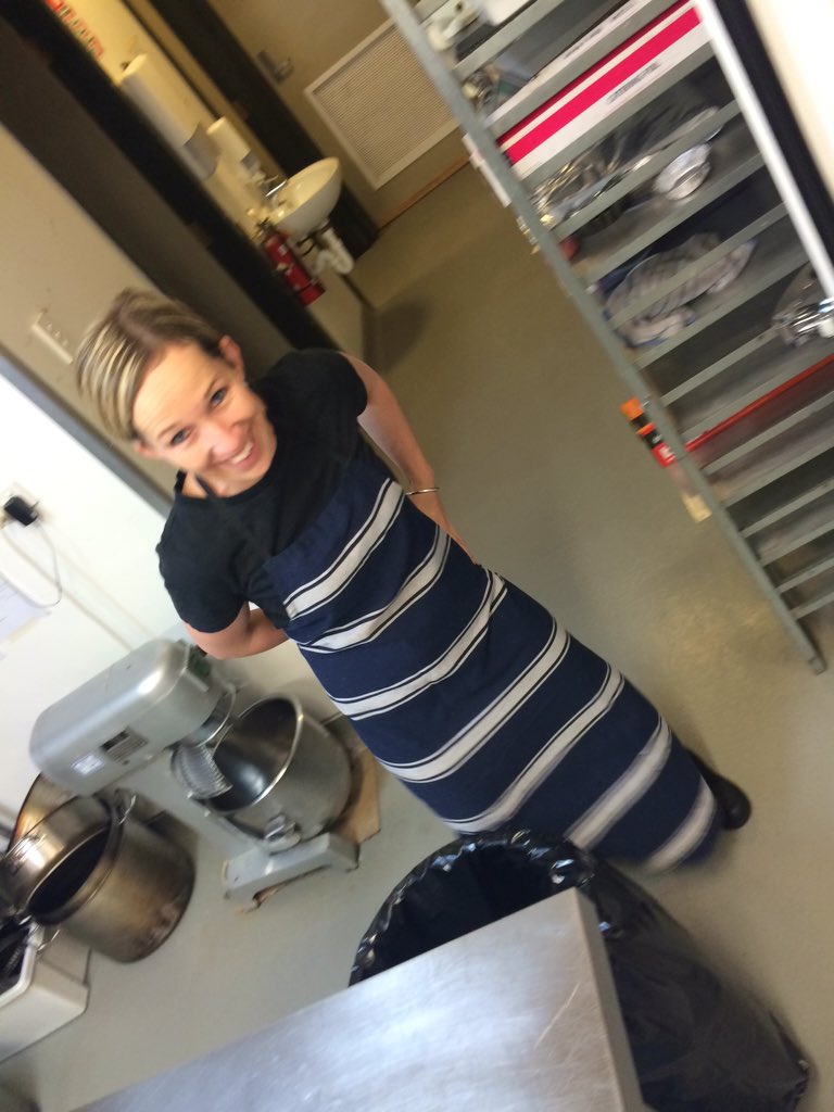 DanielTJNorman's tweet photo. Look out. Courtnay is back at Opera Kitchen! #courtnaysback eatdrinksharehb #operakitchen https://t.co/IKqModqnuY
