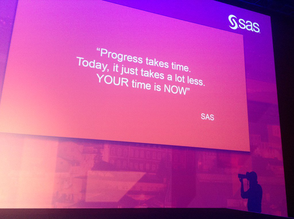 Ricardo_Ponce's tweet photo. #sfp15 a terminar um dia extraordinário. Obrigado aos clientes e parceiros. Your time is now! https://t.co/v0Li6ouOwc