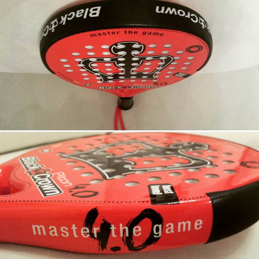 Padel_ig's tweet photo. De @elneverazo
Ya tenemos la nueva Black Crown Piton 4.0 para analizar.
#padel#padelinstagram #elneverazo #padelf… https://t.co/TRxsQbtkfG