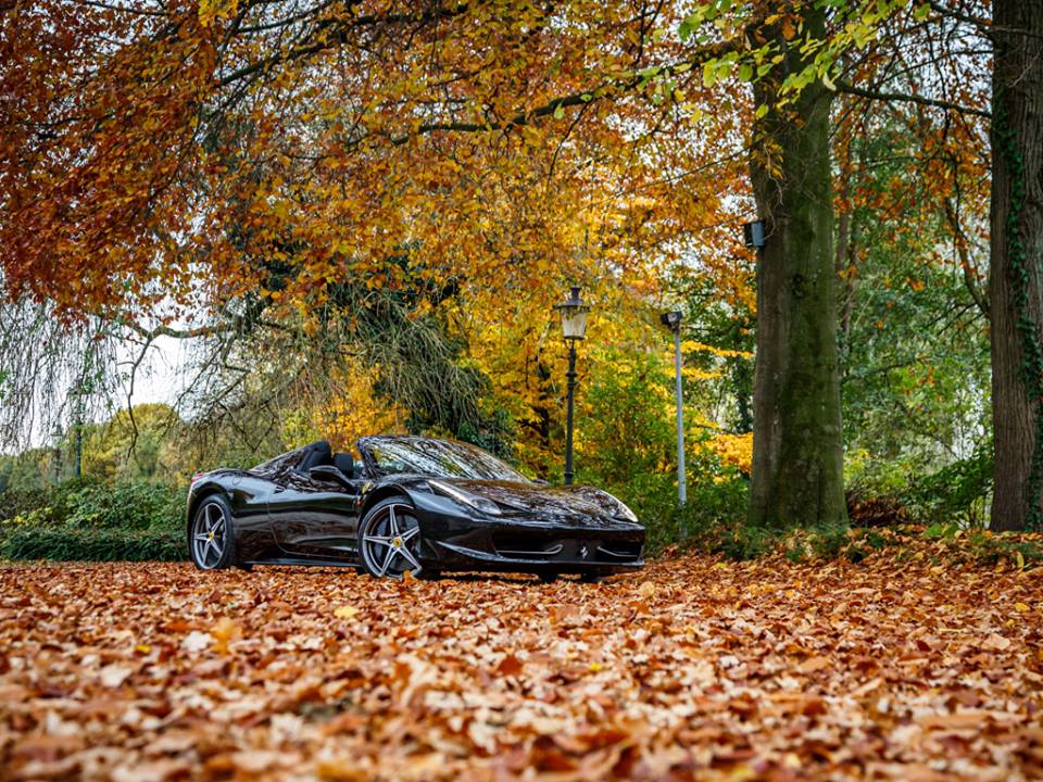 Earlsimxx's tweet photo. Ferrari 458 Spider and #FallChronicles https://t.co/OMRRK32fIG