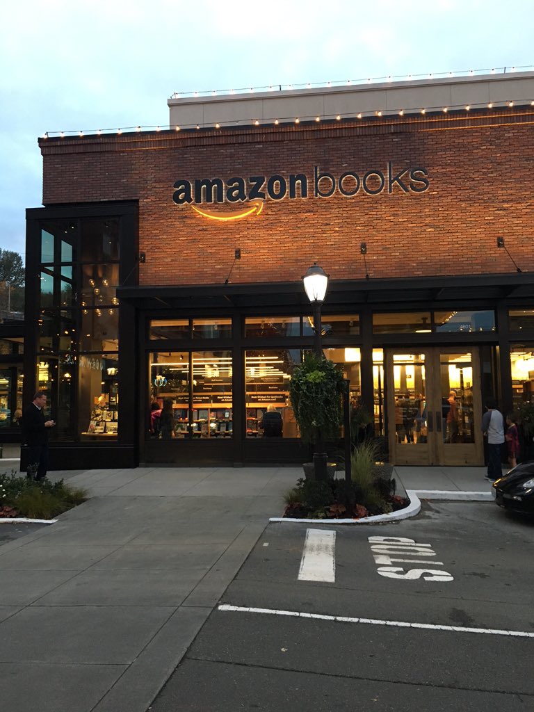theahva's tweet photo. @amazon customers calling this the most expensive advertisement  #MKTG420B https://t.co/oe4080SpTh