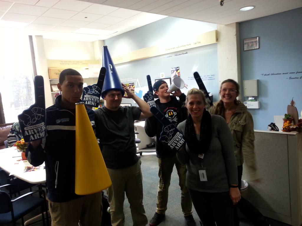 RVCstudent_life's tweet photo. #ArveesArmy is getting fired up for tonights Men's and Women's basketball games! @RVC_Athletics  @RVC_CAB https://t.co/hhL83ySEq3