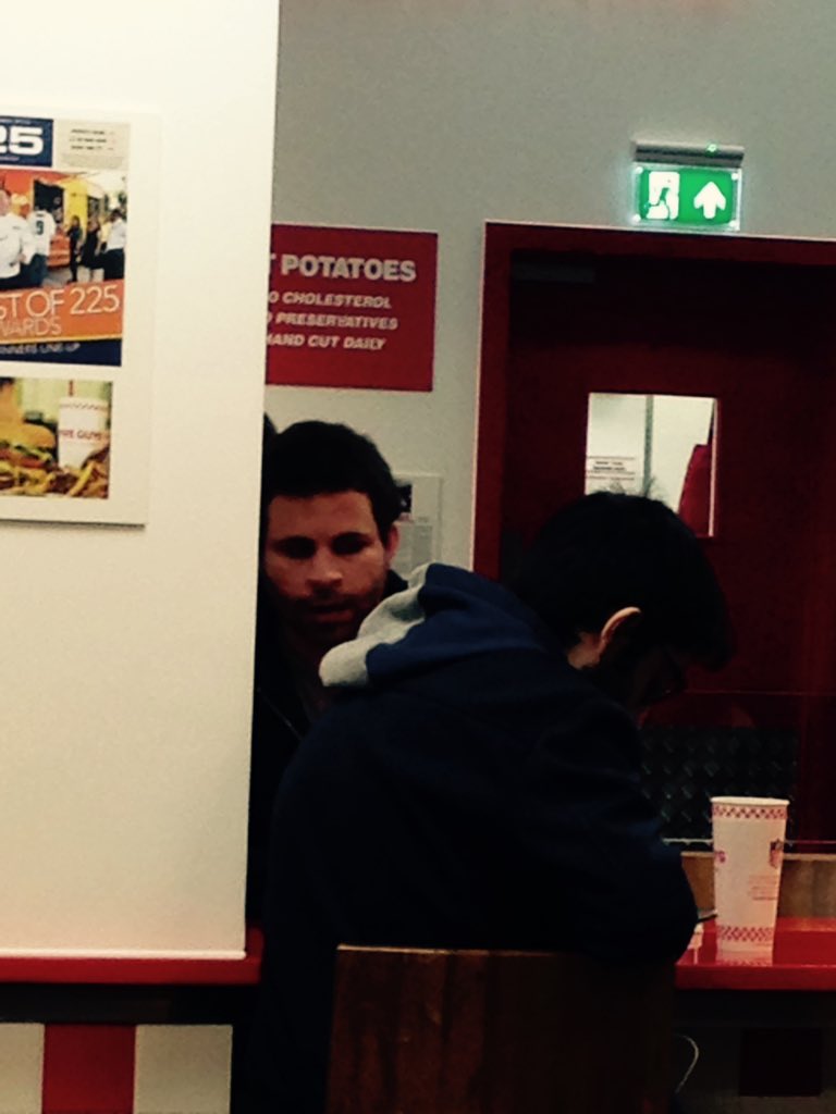 RDMorgan10's tweet photo. Just spotted @diegocosta at #FiveGuys Swansea @ChelseaFC https://t.co/jvnhI0ubPE