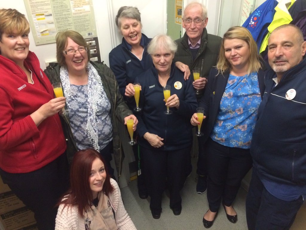 AbingtonExpress's tweet photo. Celebrating Pats 25 years service with a surprise party 🎉🎁🎀😃  @Stevejtait  @Doyle123mac @petrides_james @be_becki https://t.co/Rd7HgZ9pwf