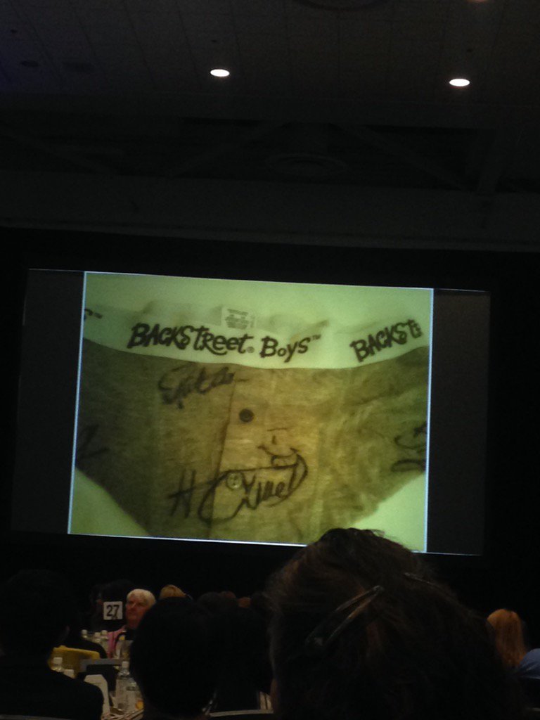 Squidsea's tweet photo. Yes, that's @JESSI's underwear signed by the @backstreetboys. Funniest guest speaker I've seen! #VTAGala2015 https://t.co/xLSfnqWVSR