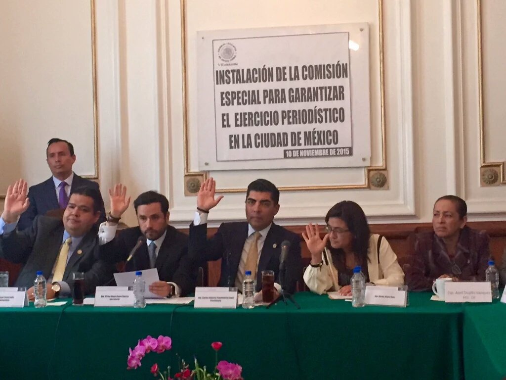 Instala ALDF Comisión que garantiza ejercicio periodístico en DF - CTeKpjcUAAAuJnn
