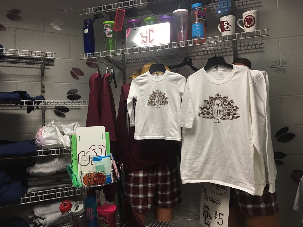 CustomsSC's tweet photo. Come check out our new Thanksgiving shirts!! ❤️ Available in youth and adult sizes. Super cute!🍁🍂🦃 https://t.co/9ibKOCI1zS