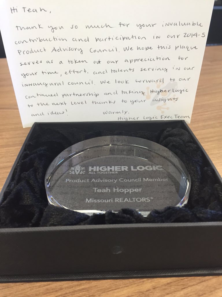 TeahHopper's tweet photo. Love getting lil packages w/ orange ribbon. Thanks @HigherLogic for your appreciation. #longlivethePAC #PACalumni https://t.co/h0XcFjkyVi