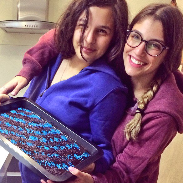 liadosh15's tweet photo. פצלולה מתגייסת מחר מה אני עושה בלעדיה😭😭😭😭 https://t.co/zmFH0nALKZ
