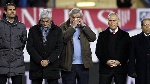 Miguel San Roman, gran Atlético, y mejor Persona, nos ha dejado hoy. Seguirá a nuestro equipo desde el Cielo. DEP.