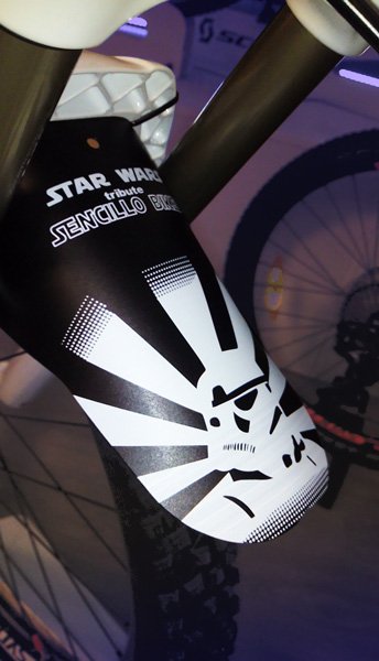 SencilloBikes's tweet photo. #mtb #mudguards #noteatmud #sencillobikes #limitededition #starwars https://t.co/O42pKwgAVP @StarWarsJunk https://t.co/H1SWjrm4GW