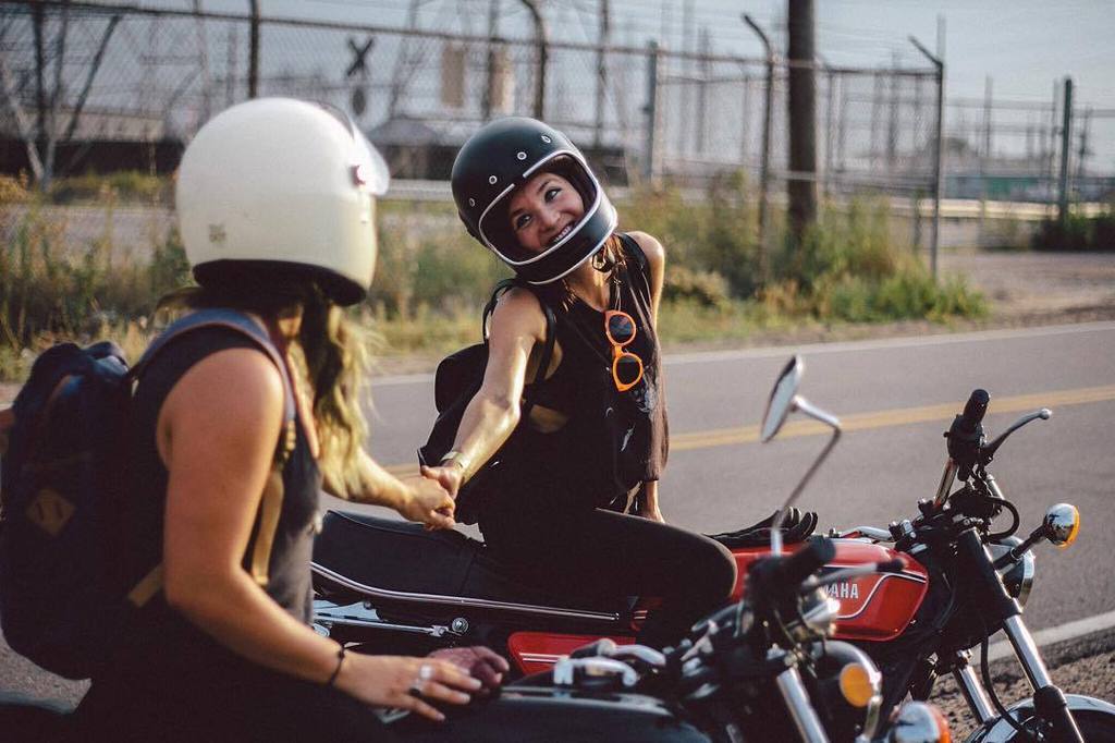 Absolut_Moto's tweet photo. Probably talking about puppies ๐ท: @eparrillaphotos #tinydaggers... https://t.co/3a8r44LVUI + #caferacer #bespoke โฆ https://t.co/LQBJ01zjfh